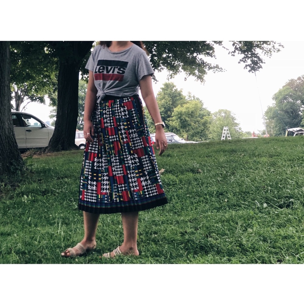 Mid length Skirt.